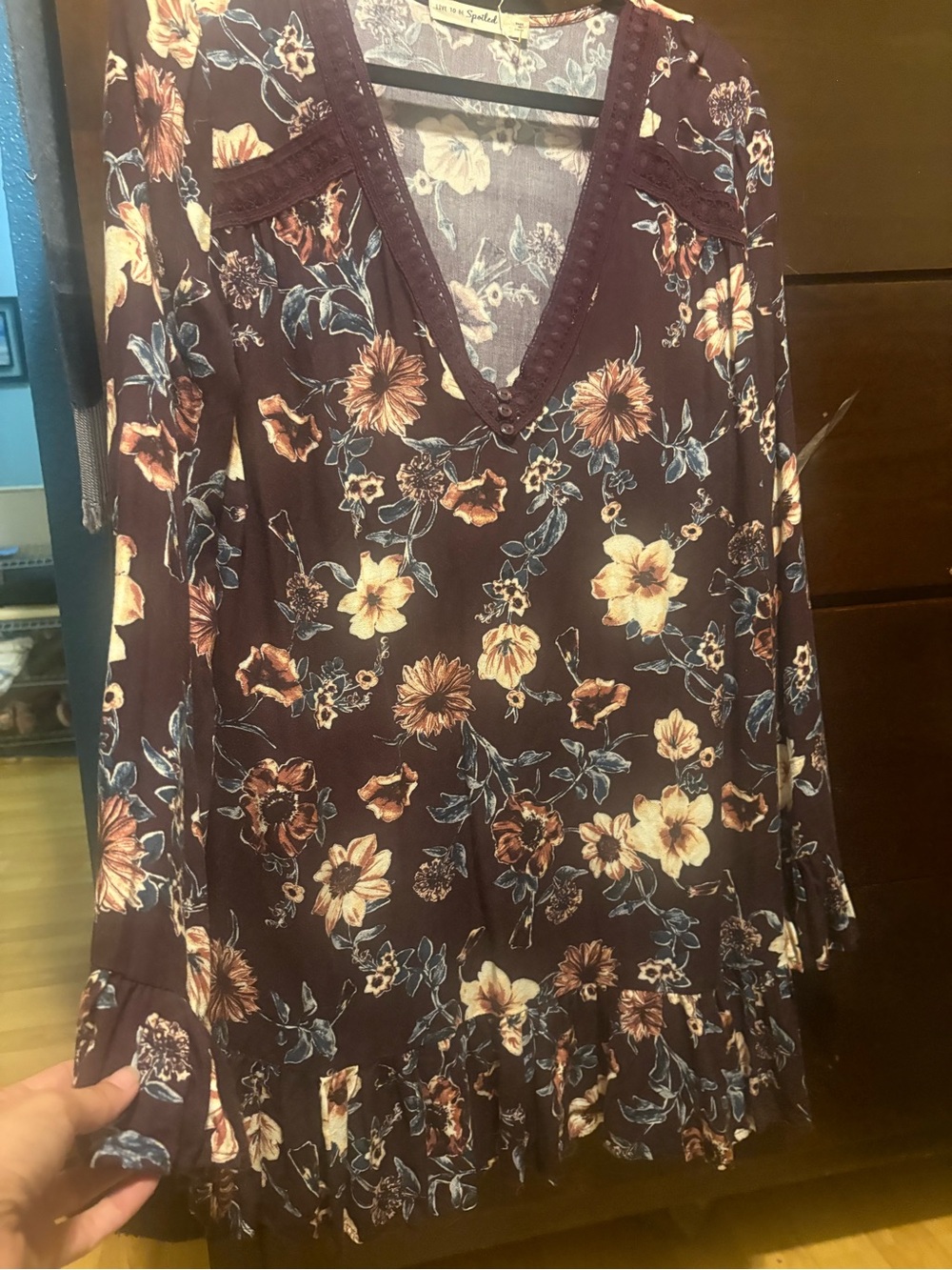 Women's Floral V-Neck Long Sleeve Tunic Dress - Deep Plum